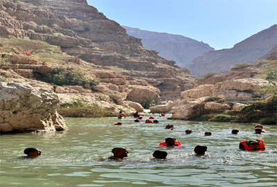 Coast to Canyon, Oman